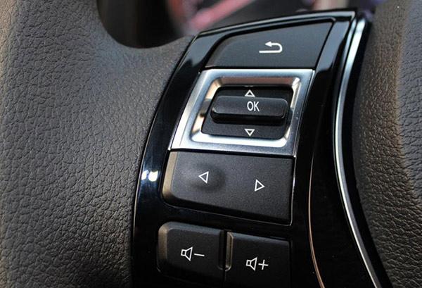 دکمه های کنترلر فرمان صوتی روی فرمان خودرو فردا SX5