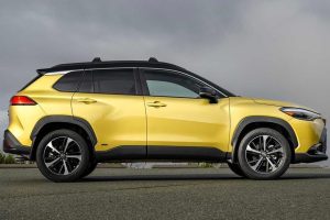 معرفی انواع تویوتا کرولا و بررسی مشخصات هر یک