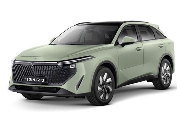 وی آنلاین DDi به رنگ سبز ملایم از نمای جلو و بغل در پس‌زمینه سفید